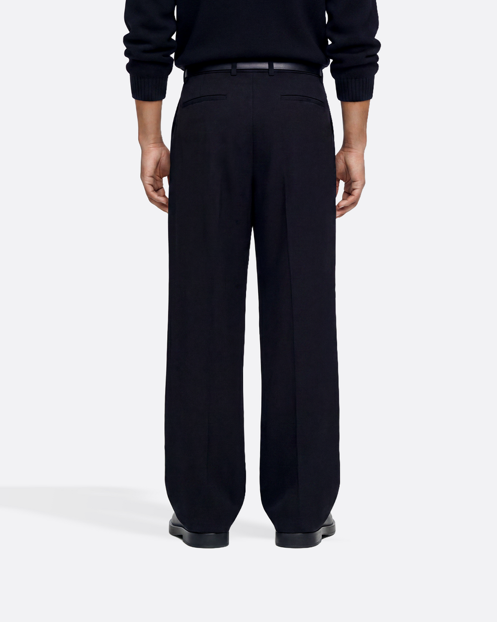 WIDE PLEATED PANTS - BLACK