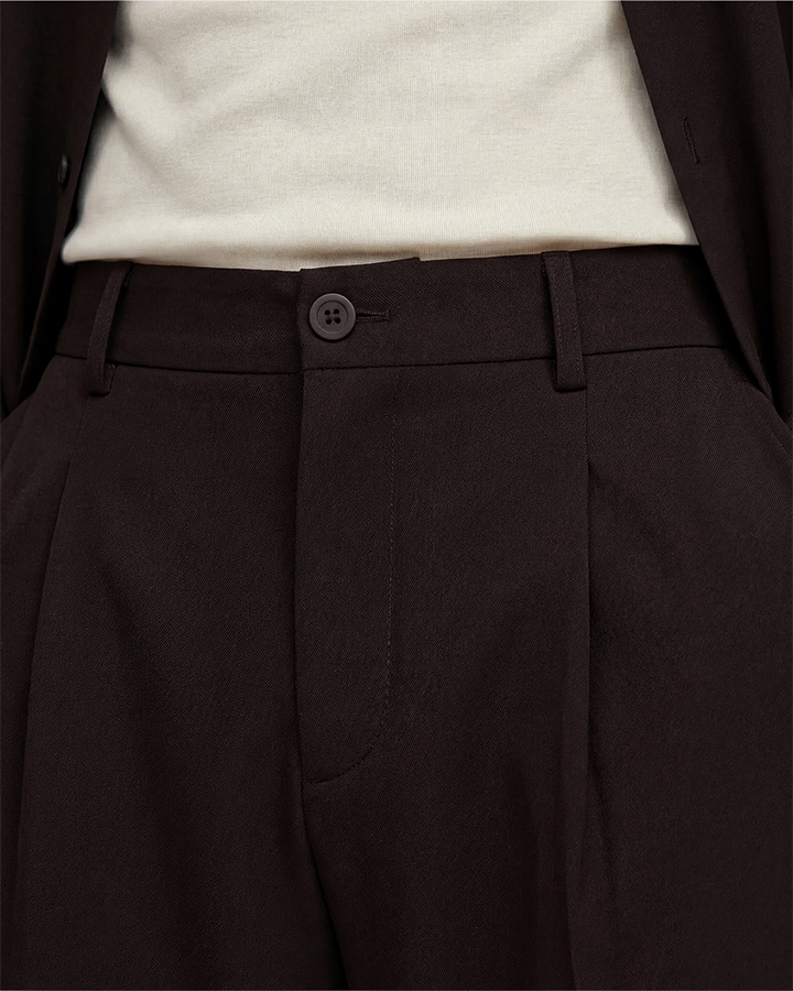 WIDE PLEATED PANTS - BROWN